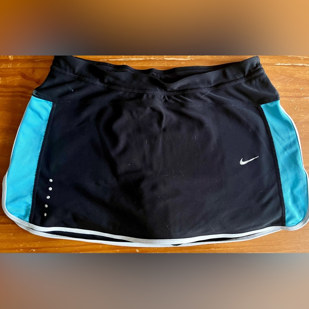 Nike Drifit skirt, size small
